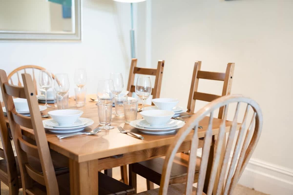 Apartamento Spacious And Quiet Ground Floor Flat *