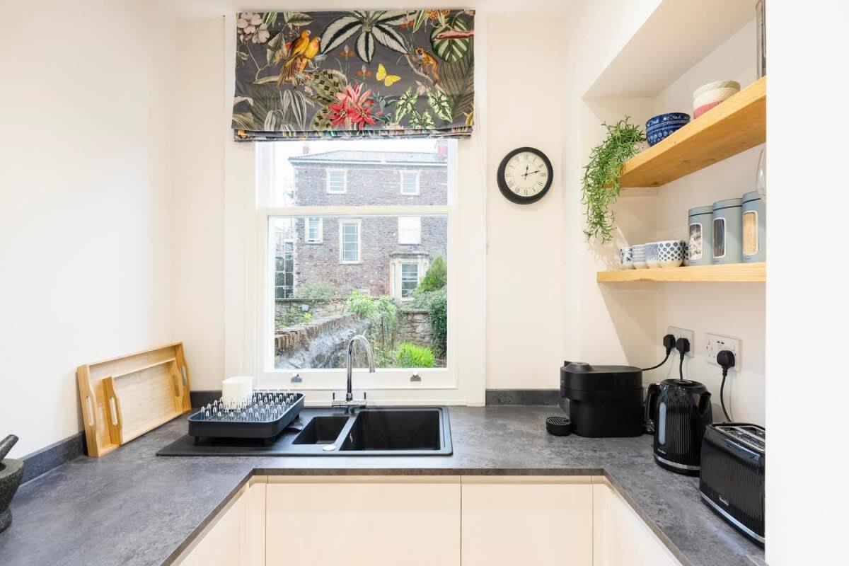 Spacious And Quiet Ground Floor Flat Apartamento Bristol